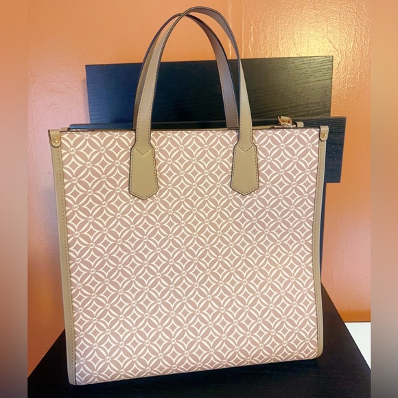 Michael Kors MAPLE CAMEL MULTI KEMPNER NS Tote Bag Large wide Logo strap NWT$428 - Picture 2 of 4
